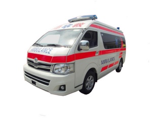 Xe cứu thương Hiace 2.4L Gasoline Toyota