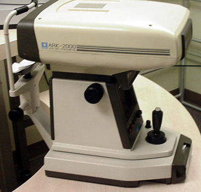khúc xạ kế ARK-2000 nidek