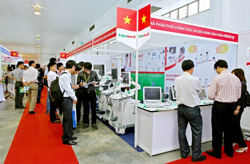 Việt Nam nhập khẩu hơn 90% thiết bị y tế