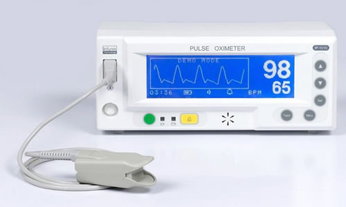 Máy đo SPO2 để bàn IP-1010 INFUNIX Hàn Quốc