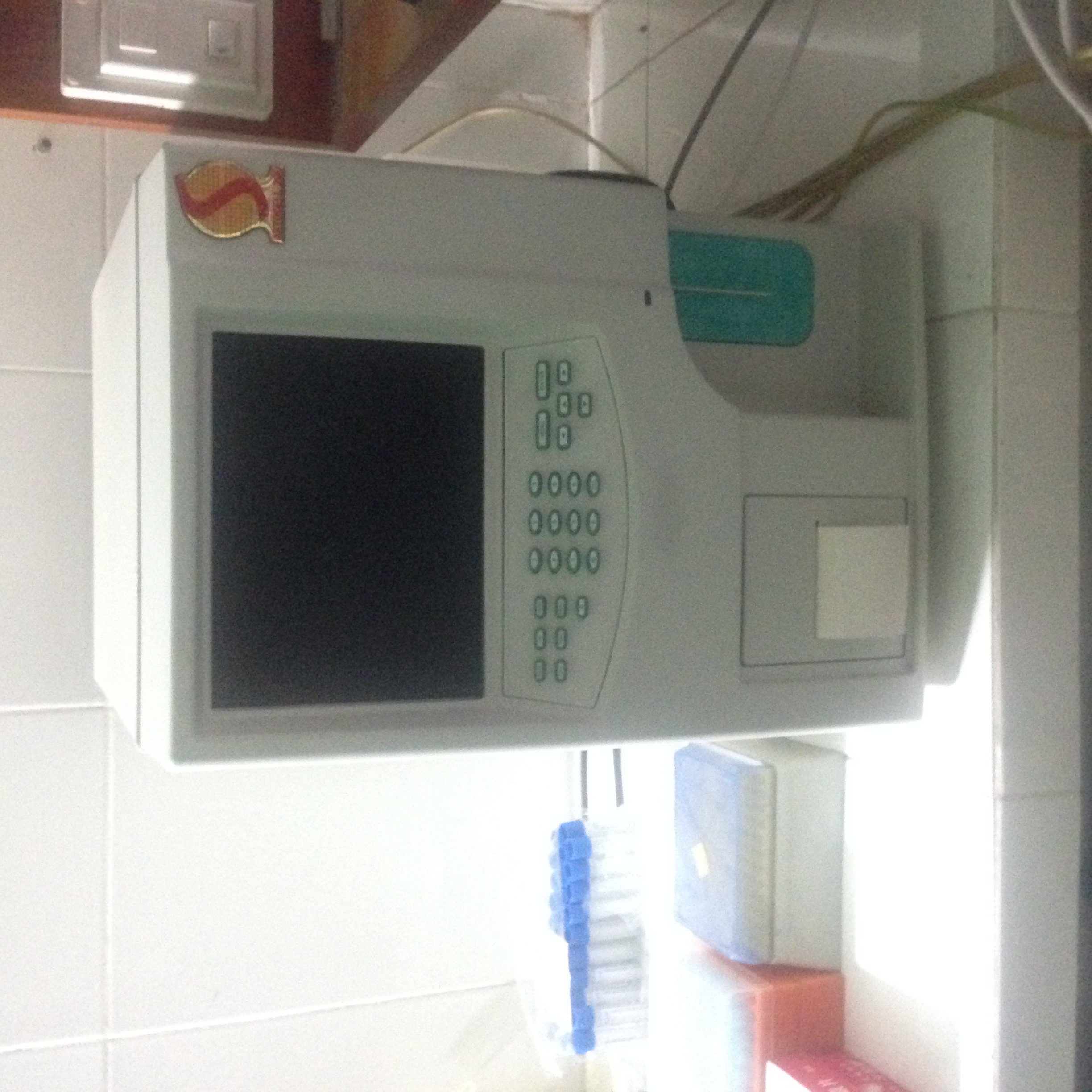 Máy huyết học artocell200